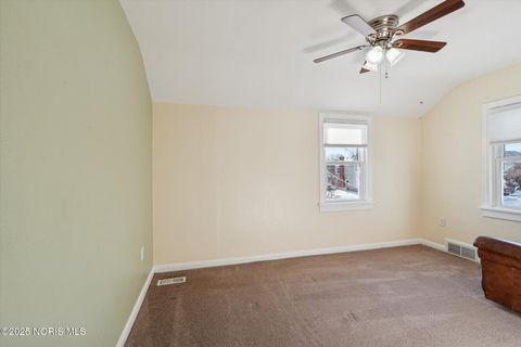 Tiny photo for 1374 Wildwood Road, Toledo, OH 43614 (MLS # 10002219)