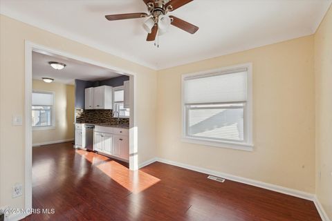 Tiny photo for 1374 Wildwood Road, Toledo, OH 43614 (MLS # 10002219)