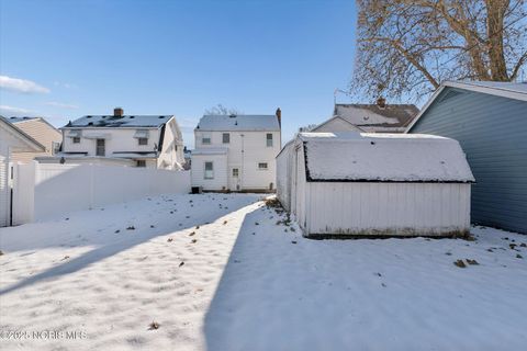 Tiny photo for 1374 Wildwood Road, Toledo, OH 43614 (MLS # 10002219)