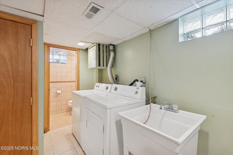 Tiny photo for 1374 Wildwood Road, Toledo, OH 43614 (MLS # 10002219)