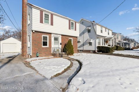 Tiny photo for 1374 Wildwood Road, Toledo, OH 43614 (MLS # 10002219)