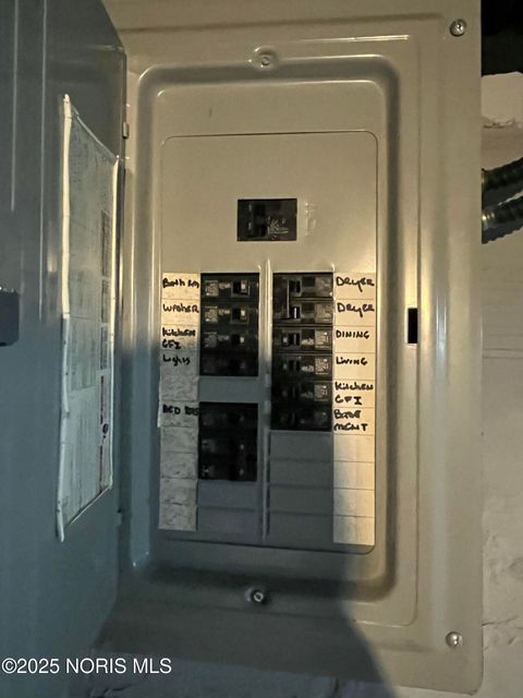 Tiny photo for 2324 Upton Avenue, Toledo, OH 43606 (MLS # 10000643)