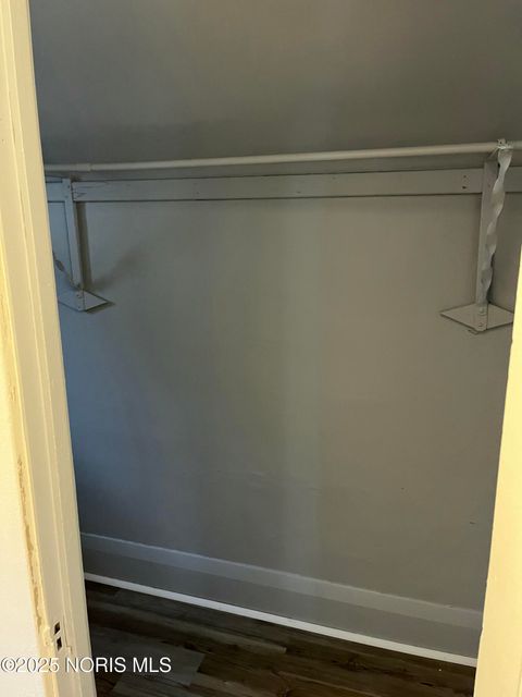 Tiny photo for 2324 Upton Avenue, Toledo, OH 43606 (MLS # 10000643)