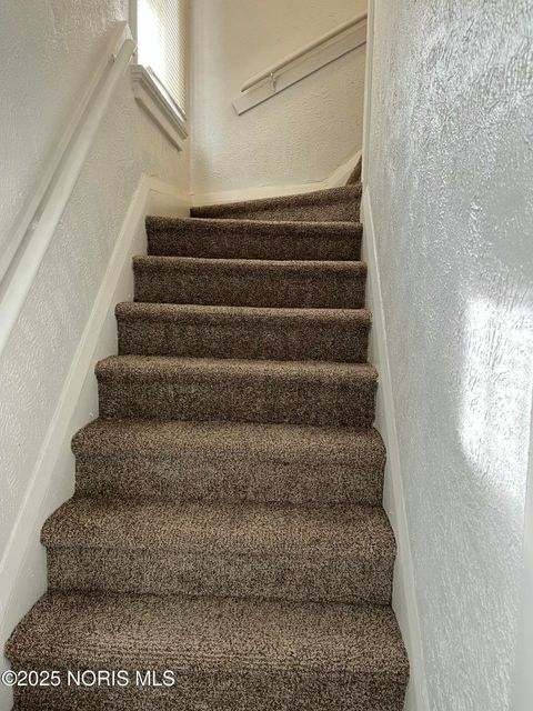 Tiny photo for 2324 Upton Avenue, Toledo, OH 43606 (MLS # 10000643)