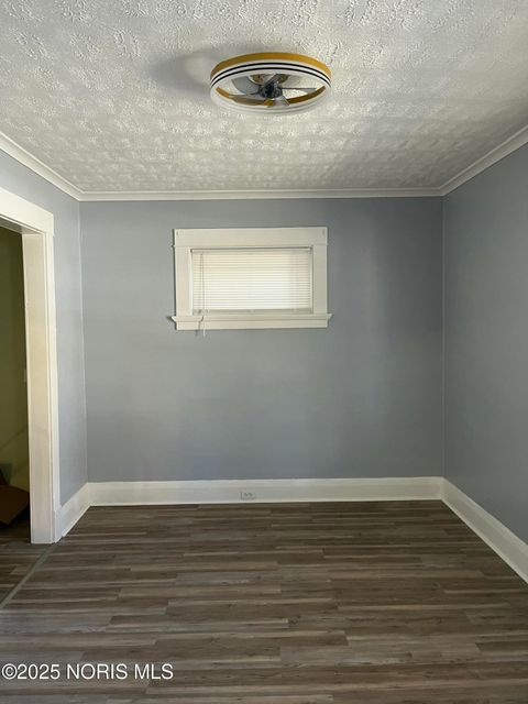 Tiny photo for 2324 Upton Avenue, Toledo, OH 43606 (MLS # 10000643)