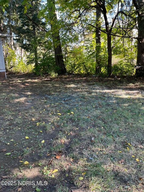 Tiny photo for 2324 Upton Avenue, Toledo, OH 43606 (MLS # 10000643)
