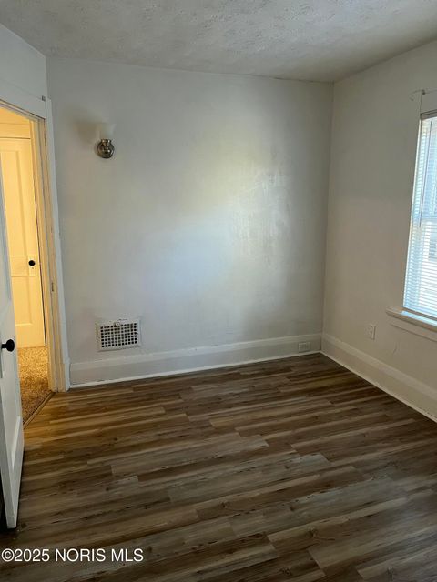 Tiny photo for 2324 Upton Avenue, Toledo, OH 43606 (MLS # 10000643)