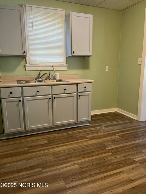 Tiny photo for 2324 Upton Avenue, Toledo, OH 43606 (MLS # 10000643)