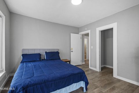 Tiny photo for 122 Columbia Street, Toledo, OH 43620 (MLS # 10004154)