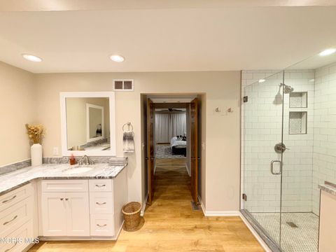 Tiny photo for 1121 Fox Run Road, Findlay, OH 45840 (MLS # 10004259)