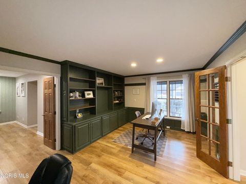 Tiny photo for 1121 Fox Run Road, Findlay, OH 45840 (MLS # 10004259)