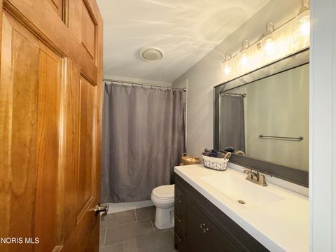 Tiny photo for 1121 Fox Run Road, Findlay, OH 45840 (MLS # 10004259)