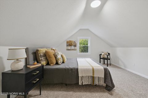 Tiny photo for 2736 Northwood Avenue, Toledo, OH 43606 (MLS # 10000548)