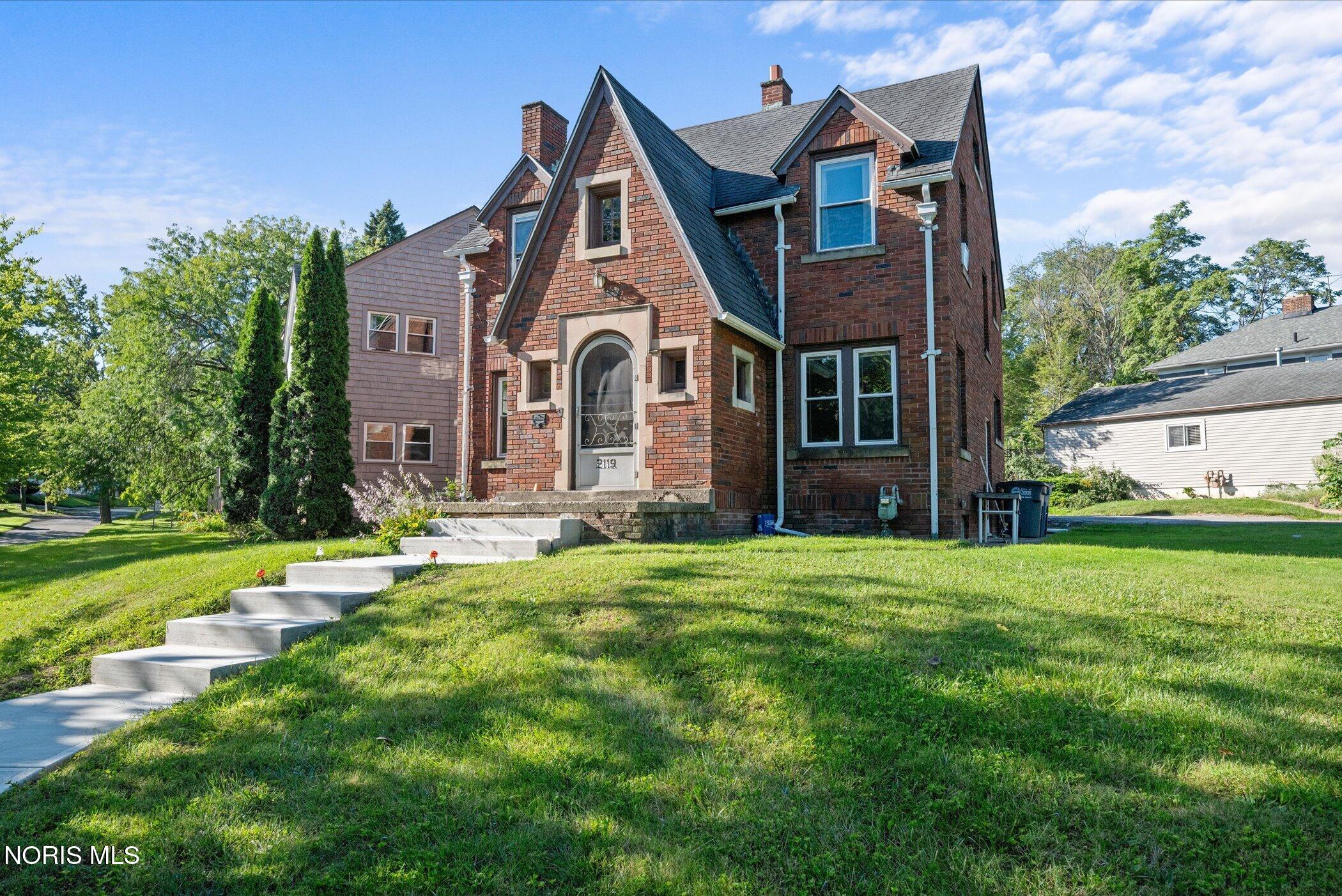 2119 Kensington Road