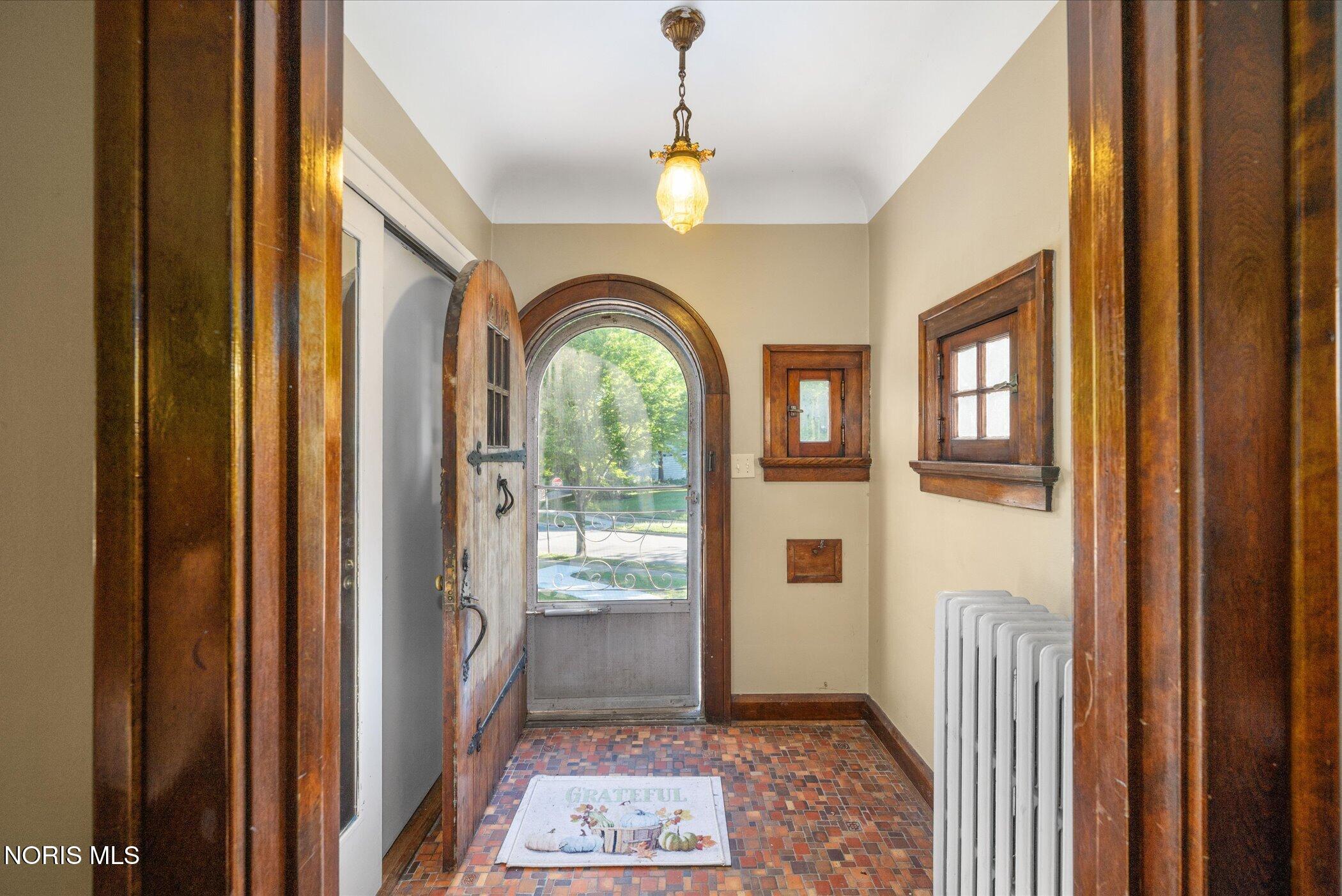 2119 Kensington Road