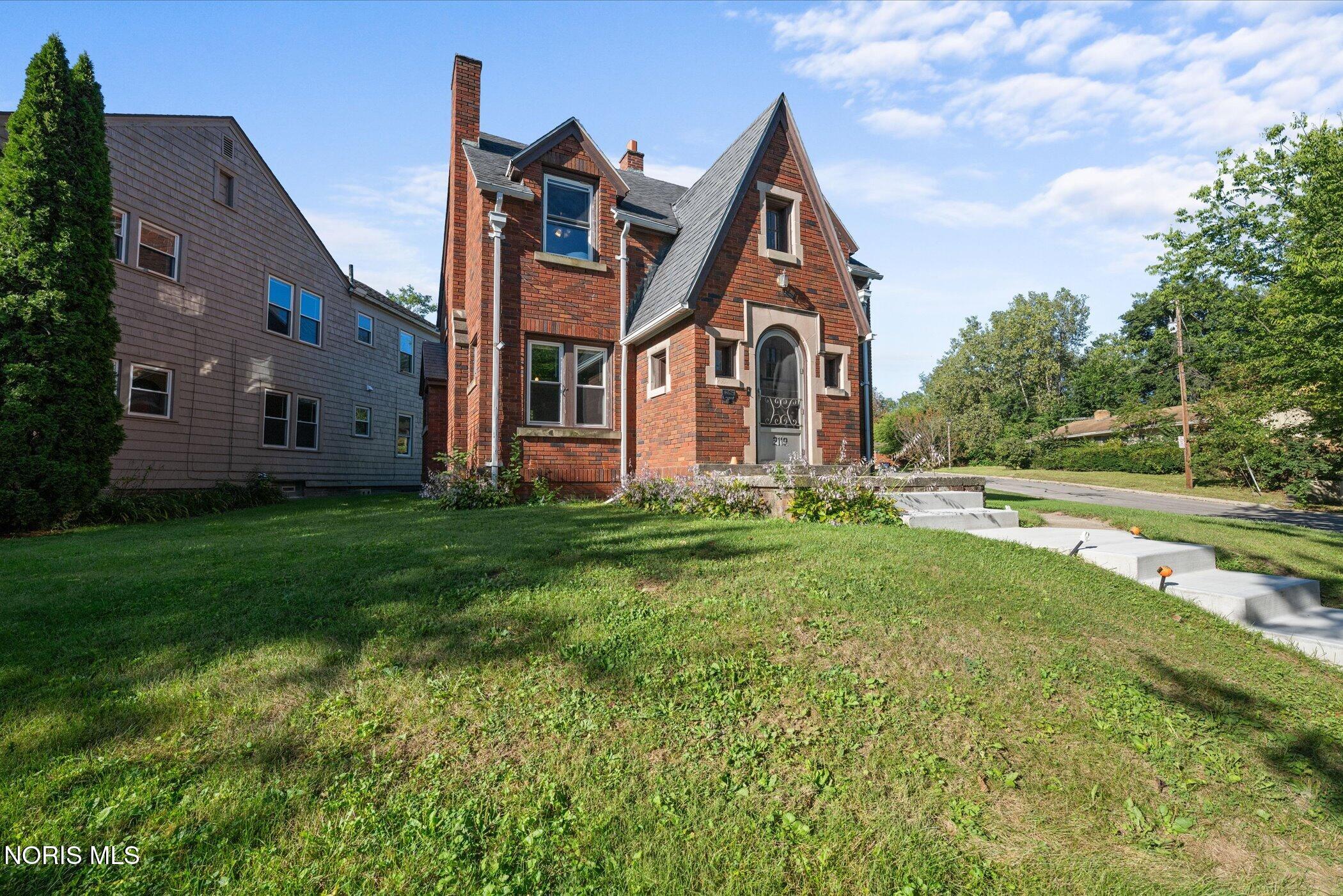 2119 Kensington Road