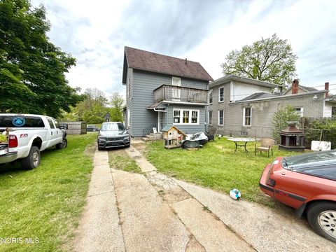 Tiny photo for 1128 Oakwood Avenue, Toledo, OH 43607 (MLS # 10007705)