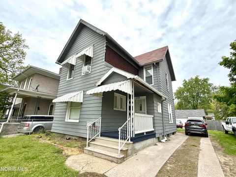 Tiny photo for 1128 Oakwood Avenue, Toledo, OH 43607 (MLS # 10007705)