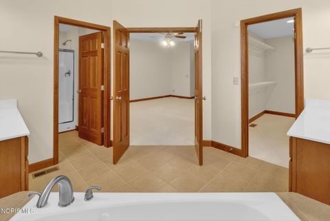 Tiny photo for 15620 Brookfield Heights, Findlay, OH 45840 (MLS # 10006822)