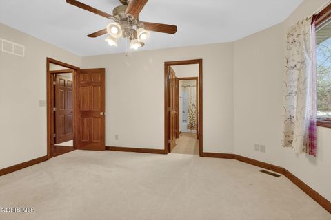 Tiny photo for 15620 Brookfield Heights, Findlay, OH 45840 (MLS # 10006822)