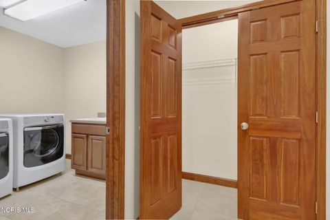 Tiny photo for 15620 Brookfield Heights, Findlay, OH 45840 (MLS # 10006822)