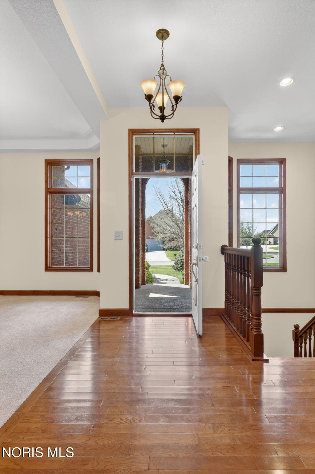 15620 Brookfield Heights