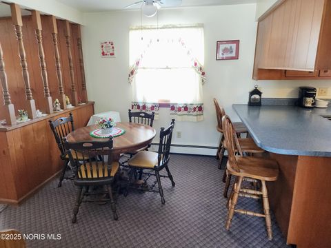 Tiny photo for 1901 South Court, Bryan, OH 43506 (MLS # 10002189)