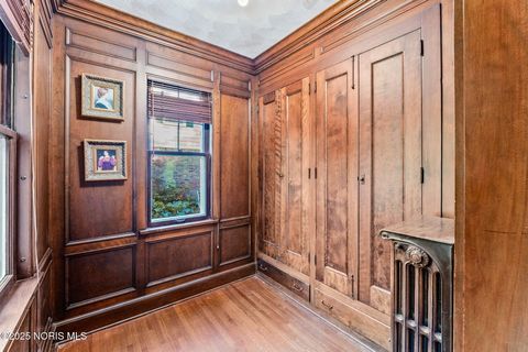 Tiny photo for 3305 W Bancroft Street, Ottawa Hills, OH 43606 (MLS # 10000263)