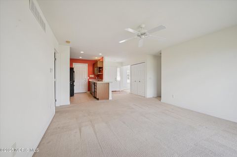 Tiny photo for 9522 Captiva Drive, Sylvania, OH 43560 (MLS # 10000813)