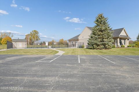 Tiny photo for 9522 Captiva Drive, Sylvania, OH 43560 (MLS # 10000813)