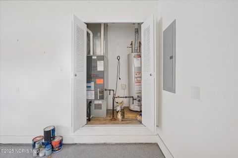 Tiny photo for 9522 Captiva Drive, Sylvania, OH 43560 (MLS # 10000813)