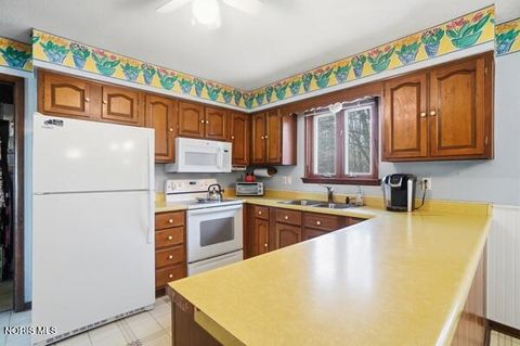 Tiny photo for 7820 Yawberg Road, Whitehouse, OH 43571 (MLS # 10005201)