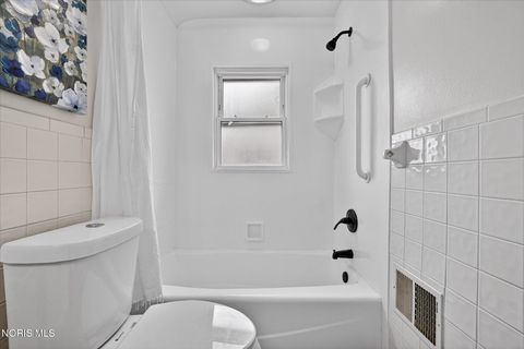 Tiny photo for 1575 Gould Road, Toledo, OH 43612 (MLS # 10006114)