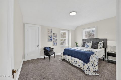 Tiny photo for 1575 Gould Road, Toledo, OH 43612 (MLS # 10006114)