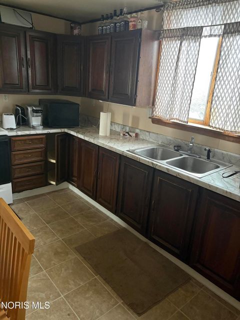 Tiny photo for 20512 W Market Street, Van Buren, OH 45889 (MLS # 10004764)