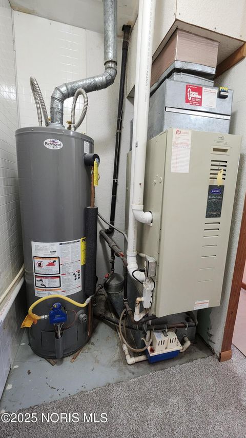 Tiny photo for 315 Clayton Street, Walbridge, OH 43465 (MLS # 10002513)