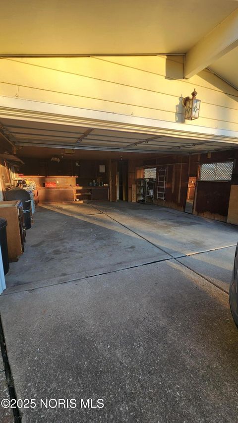 Tiny photo for 315 Clayton Street, Walbridge, OH 43465 (MLS # 10002513)