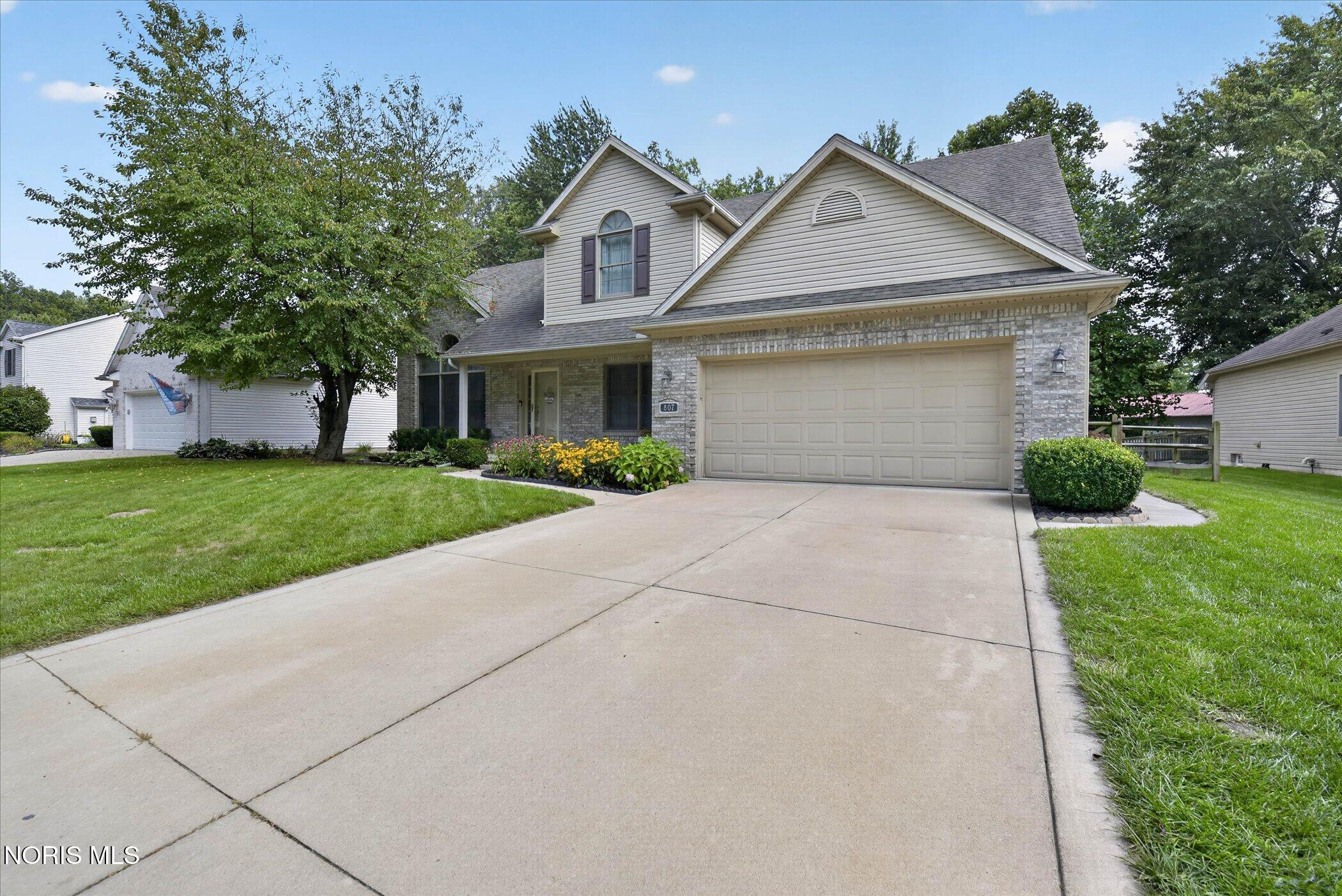 807 Whisperwood Parkway