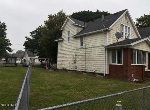 Tiny photo for 2508 Locust Street, Toledo, OH 43608 (MLS # 10011359)