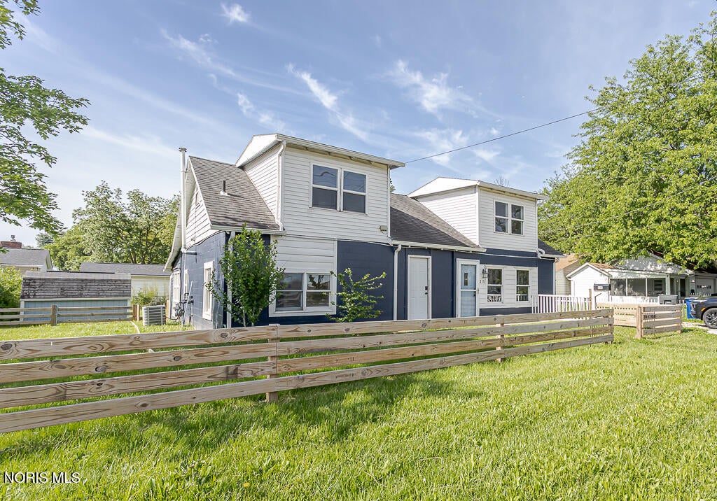 210 E Poe Road