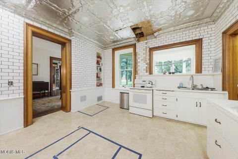 Tiny photo for 204 W Elm Street, Wauseon, OH 43567 (MLS # 10014248)