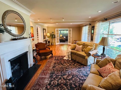 Tiny photo for 2139 Emkay Drive, Ottawa Hills, OH 43606 (MLS # 10007725)