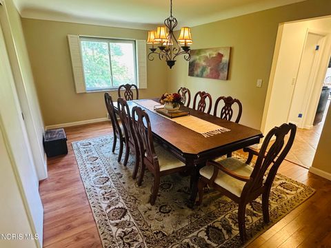 Tiny photo for 2139 Emkay Drive, Ottawa Hills, OH 43606 (MLS # 10007725)