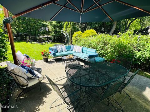 Tiny photo for 2139 Emkay Drive, Ottawa Hills, OH 43606 (MLS # 10007725)