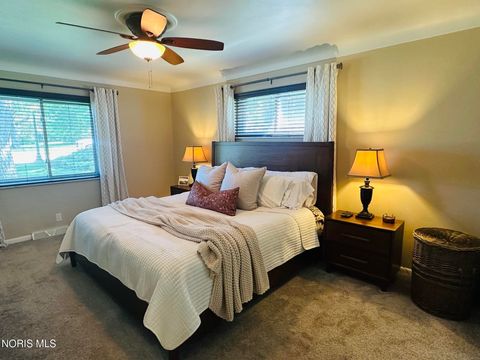 Tiny photo for 2139 Emkay Drive, Ottawa Hills, OH 43606 (MLS # 10007725)
