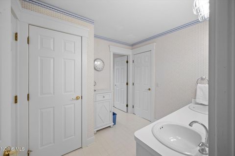 Tiny photo for 7557 Rymoor Court, Sylvania, OH 43560 (MLS # 10004598)