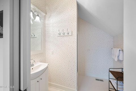 Tiny photo for 7557 Rymoor Court, Sylvania, OH 43560 (MLS # 10004598)