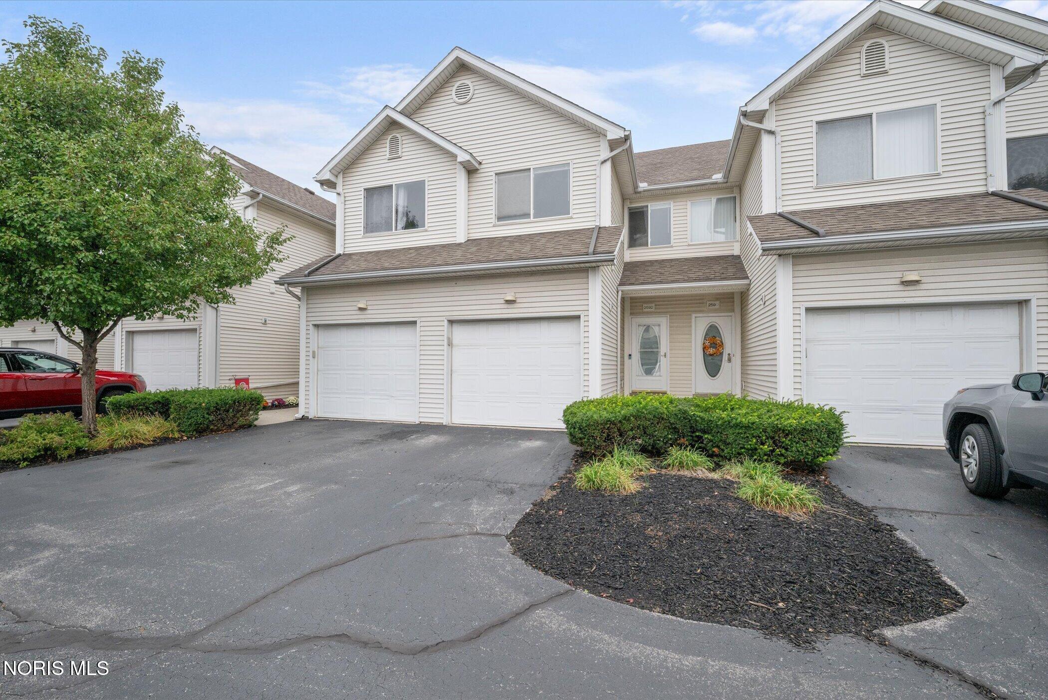2592 W Village Drive
