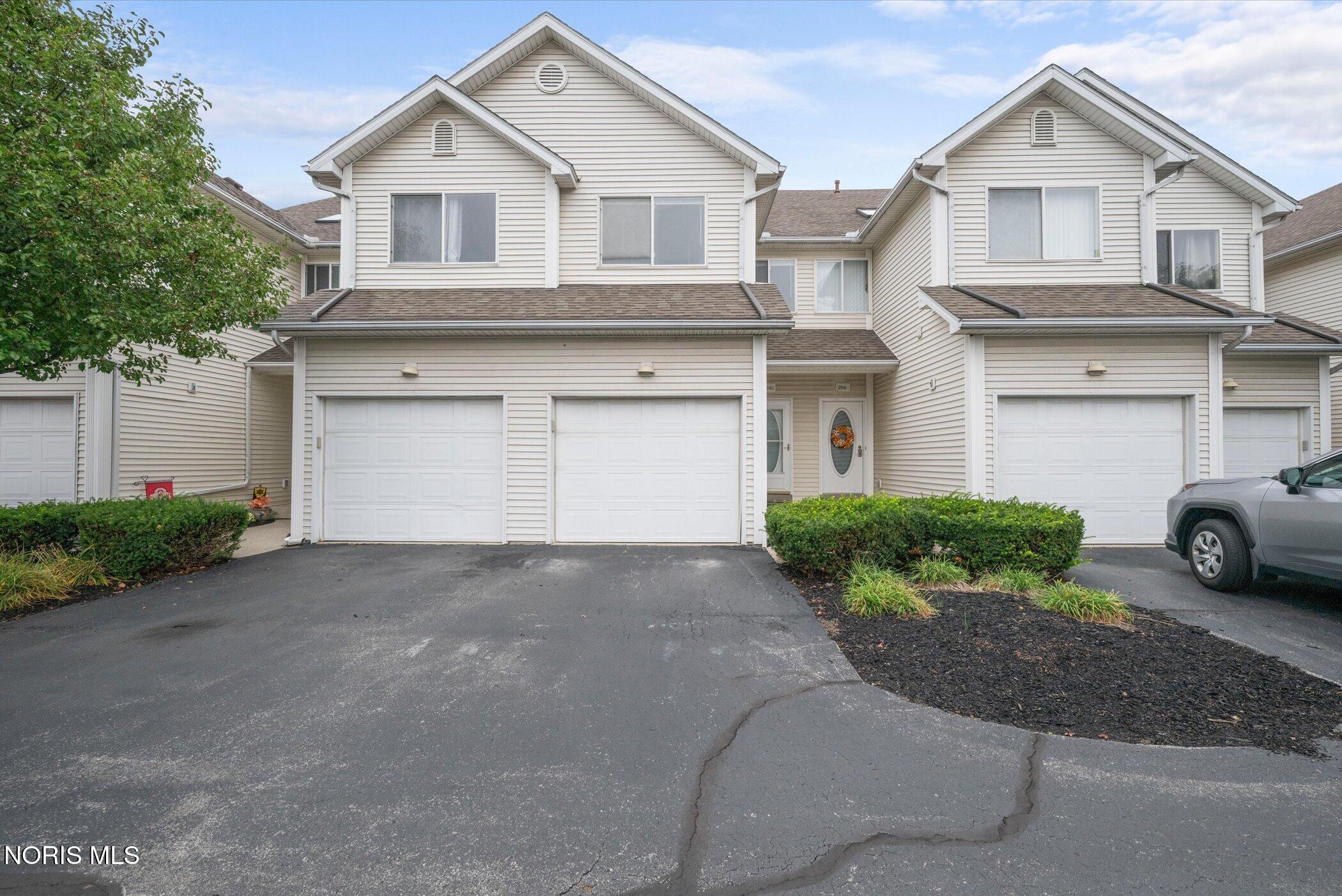 2592 W Village Drive