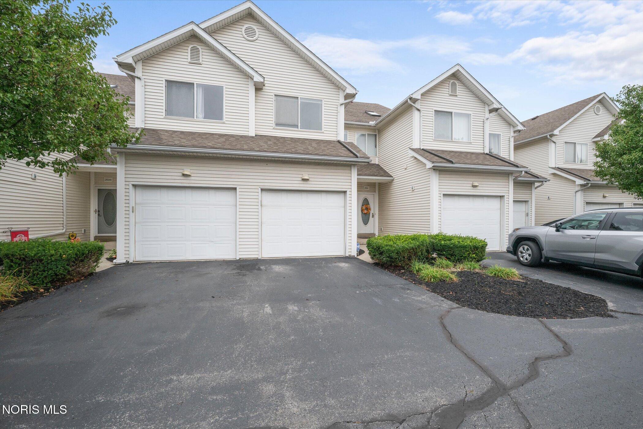 2592 W Village Drive